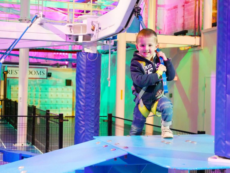 SkyTykes boy 768x577